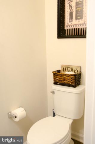 43737 WINTERBERRY WAY, California, MD 20619