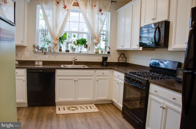 43737 WINTERBERRY WAY, California, MD 20619