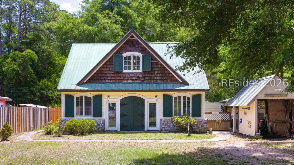 22 Maryfield Rd, Daufuskie Island, SC 29915