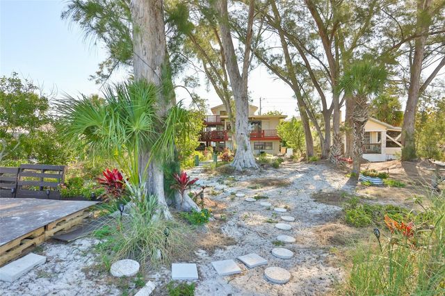 10220 GULF BOULEVARD 1, Treasure Island, FL 33706