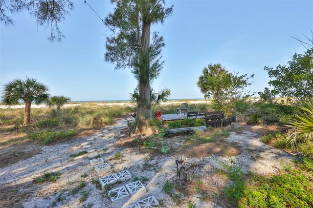 10220 GULF BOULEVARD 1, Treasure Island, FL 33706