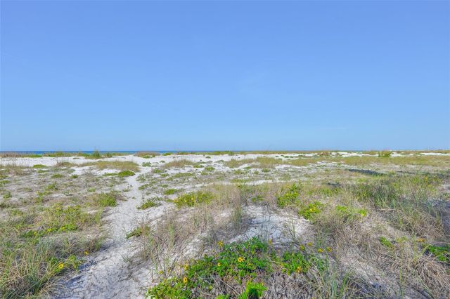 10220 GULF BOULEVARD 1, Treasure Island, FL 33706