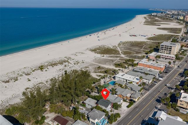 10220 GULF BOULEVARD 1, Treasure Island, FL 33706