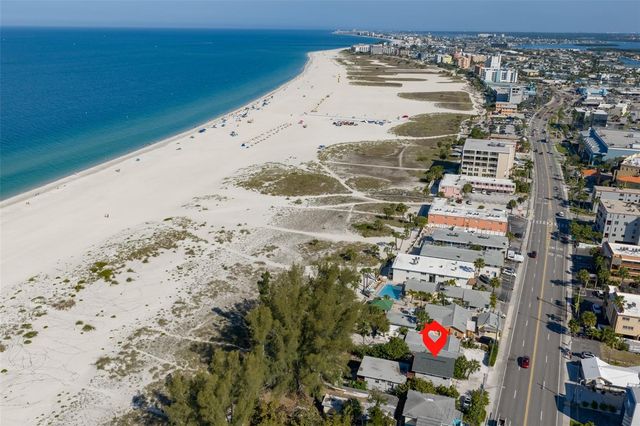 10220 GULF BOULEVARD 1, Treasure Island, FL 33706