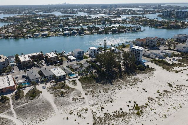 10220 GULF BOULEVARD 1, Treasure Island, FL 33706