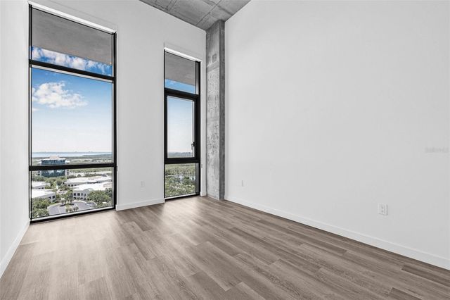 221 MAIN STREET N PH 1612, St Petersburg, FL 33716