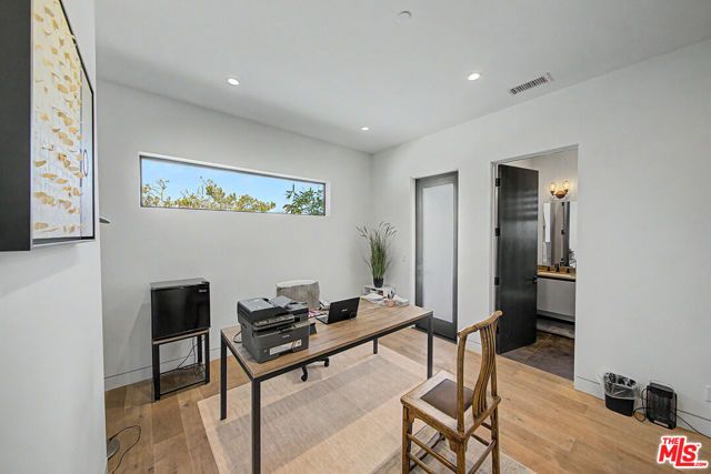 622 S Sycamore Avenue, Los Angeles, CA 90036