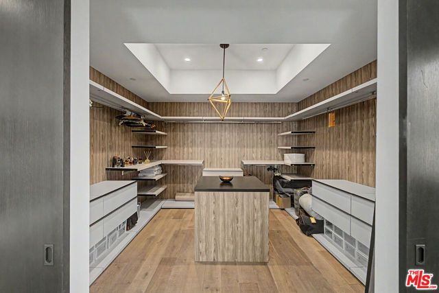 622 S Sycamore Avenue, Los Angeles, CA 90036