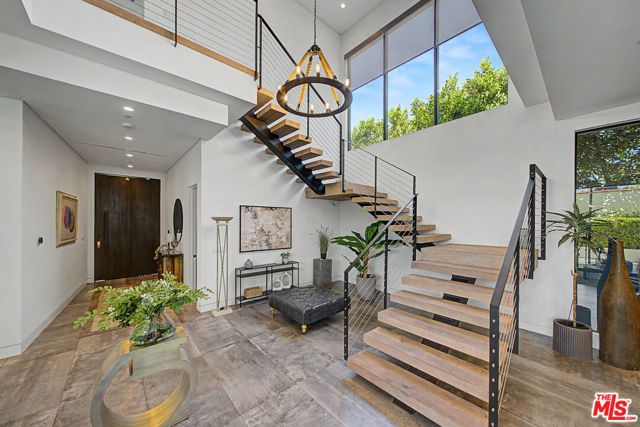 622 S Sycamore Avenue, Los Angeles, CA 90036