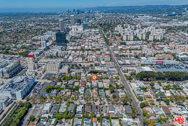 622 S Sycamore Avenue, Los Angeles, CA 90036