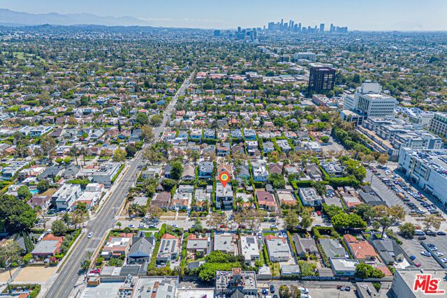 622 S Sycamore Avenue, Los Angeles, CA 90036