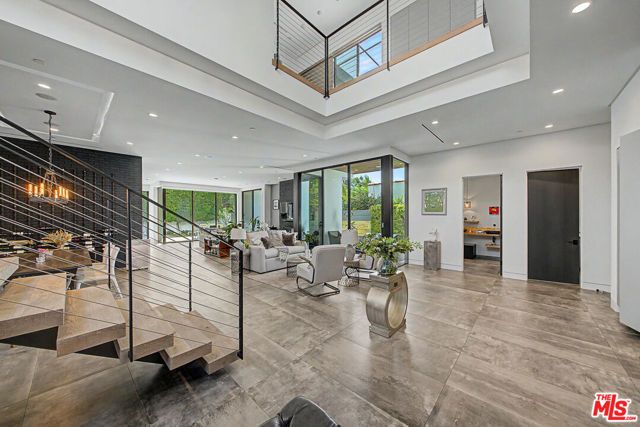 622 S Sycamore Avenue, Los Angeles, CA 90036