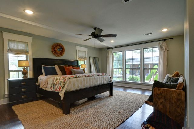 23065 Elberta Ln, Zachary, LA 70791