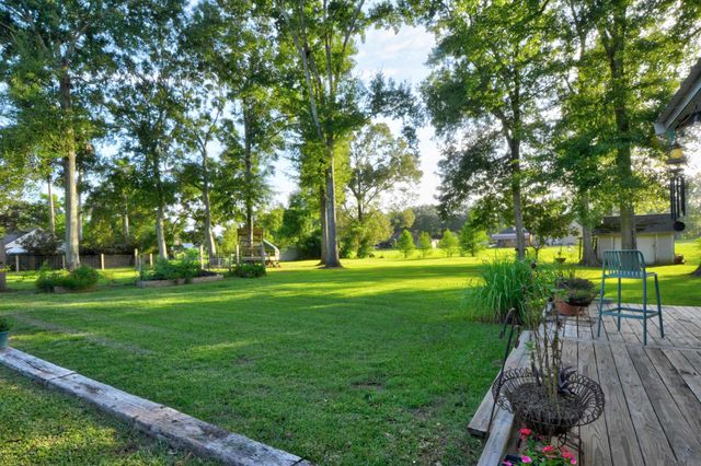 23065 Elberta Ln, Zachary, LA 70791