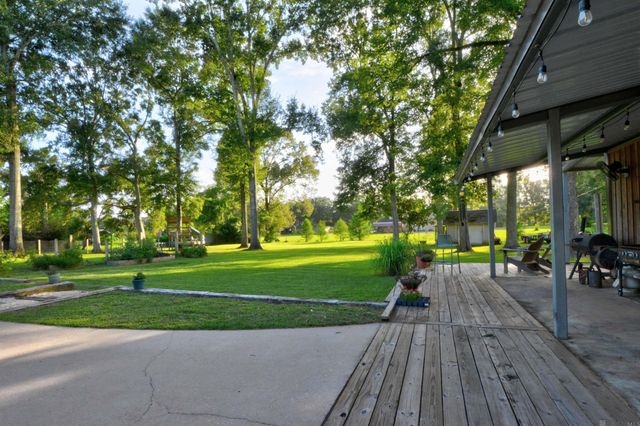 23065 Elberta Ln, Zachary, LA 70791