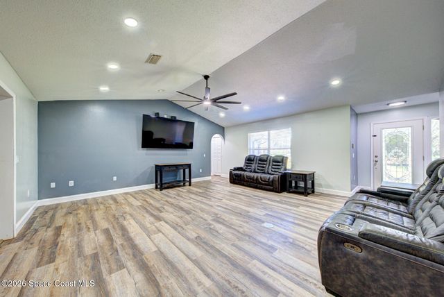 5321 Banana Avenue, Cocoa, FL 32926