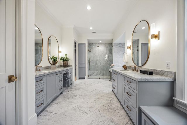 1426 Huge Oaks Street, Houston, TX 77055