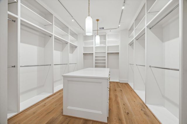 1426 Huge Oaks Street, Houston, TX 77055