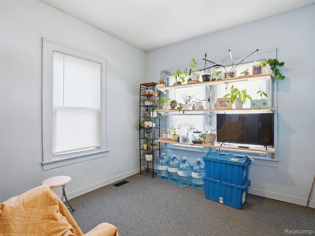 17055 Flora Street, Melvindale, MI 48122