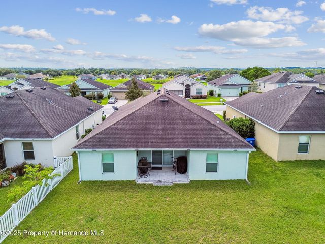 30821 Water Lily Drive, Brooksville, FL 34602