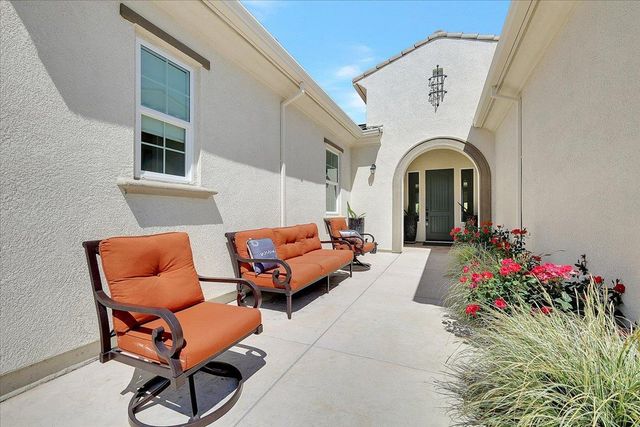 3065 Palo Alto St, Roseville, CA 95747