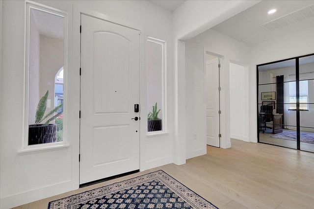 3065 Palo Alto St, Roseville, CA 95747