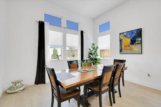 3065 Palo Alto St, Roseville, CA 95747