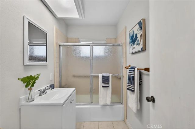 2722 185th Street, Redondo Beach, CA 90278