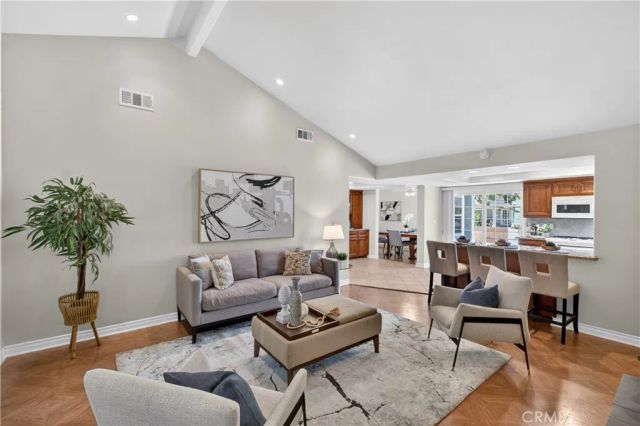 2722 185th Street, Redondo Beach, CA 90278