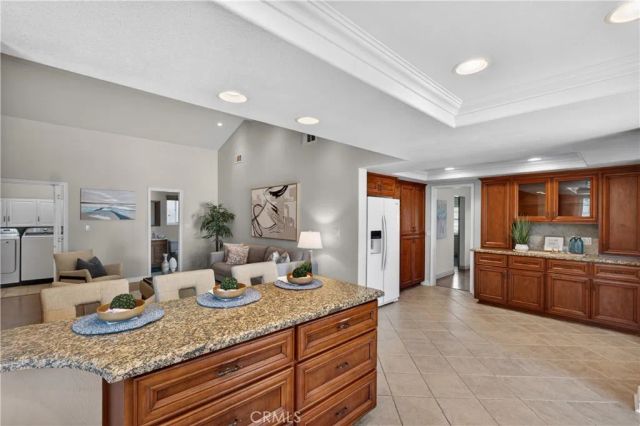 2722 185th Street, Redondo Beach, CA 90278