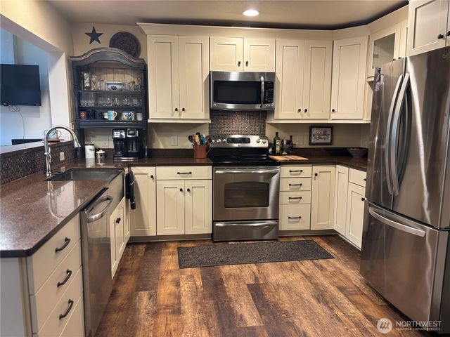 29408 O Street, Ocean Park, WA 98640