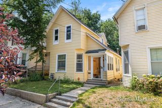 943 Prospect Ave Avenue, Grand Rapids, MI 49503