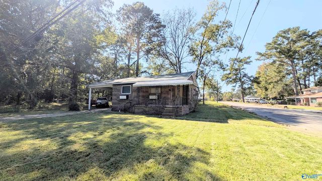 301 Davis Street, Gadsden, AL 35903