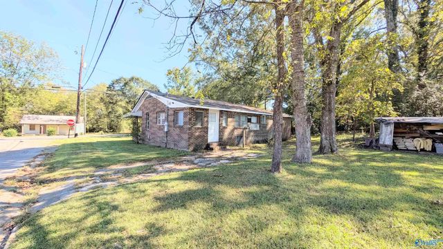 301 Davis Street, Gadsden, AL 35903