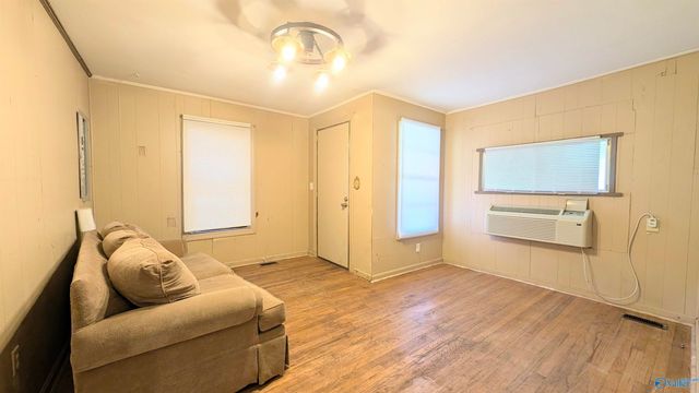 301 Davis Street, Gadsden, AL 35903