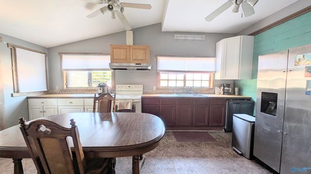 301 Davis Street, Gadsden, AL 35903