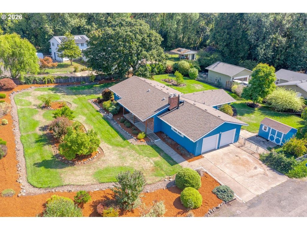 1395 Nw TWINS Ln, Albany, OR 97321