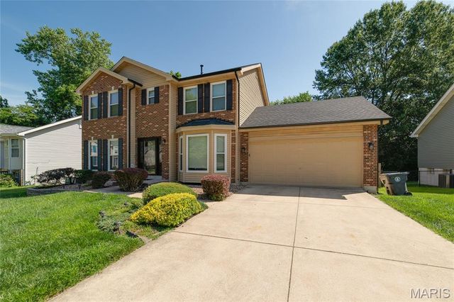 1272 Ashford Place Drive, O'fallon, MO 63366