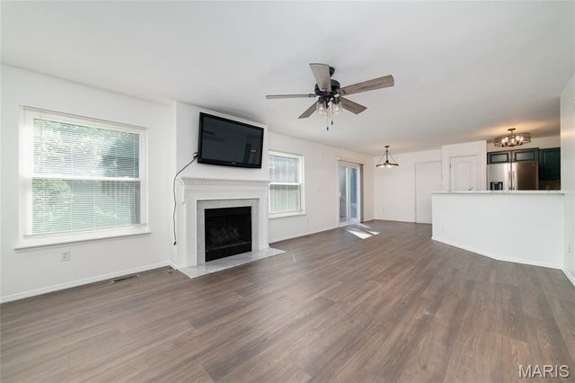 1272 Ashford Place Drive, O'fallon, MO 63366