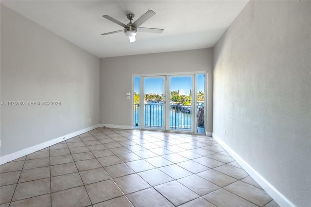 2225 NE 123rd St 215, North Miami, FL 33181