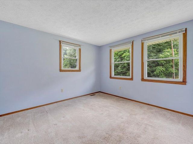 82 Forest Hill DR, Collinsville, VA 24078