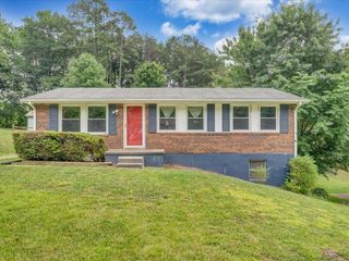 82 Forest Hill DR, Collinsville, VA 24078