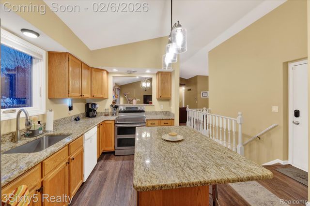 4730 Bretton Lane, Highland Charter Township, MI 48356