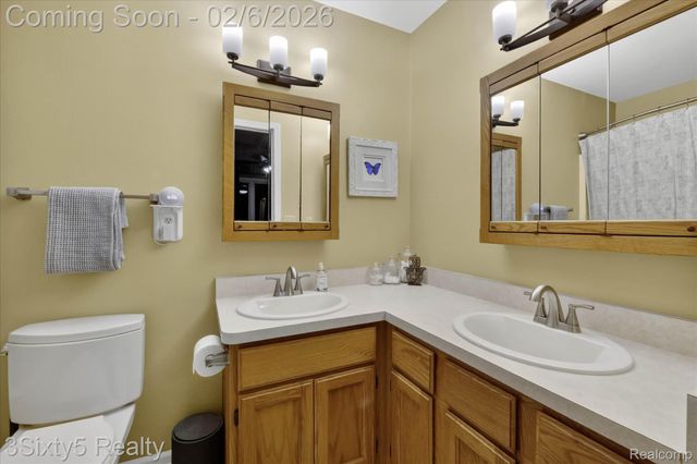 4730 Bretton Lane, Highland Charter Township, MI 48356