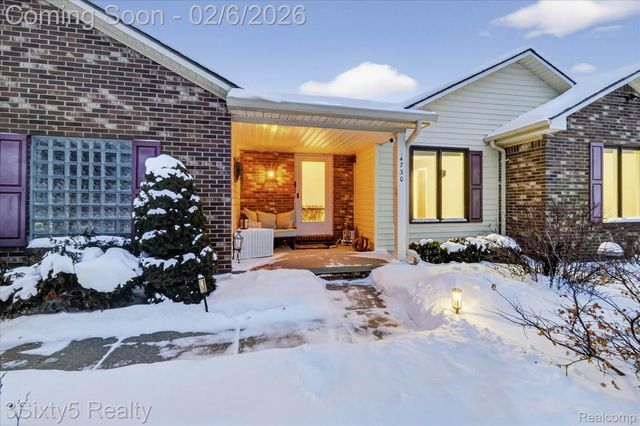 4730 Bretton Lane, Highland Charter Township, MI 48356