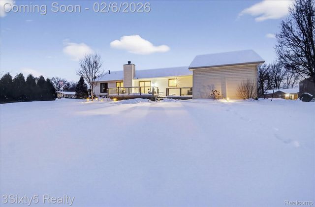 4730 Bretton Lane, Highland Charter Township, MI 48356