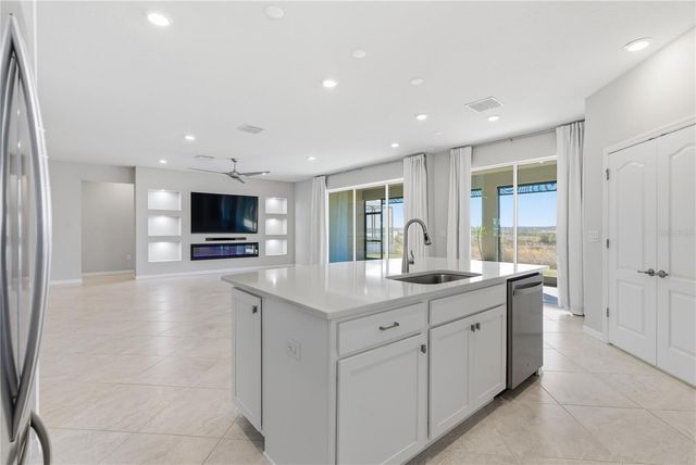 9539 IBIS GROVE BOULEVARD, Wesley Chapel, FL 33545