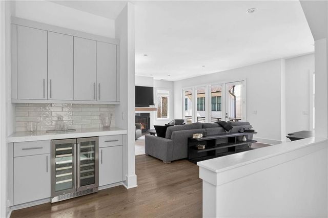 4005 Hazel Nut Lane, Atlanta, GA 30342