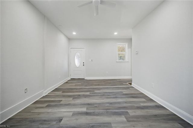5207 Norvella AVE, Norfolk, VA 23513