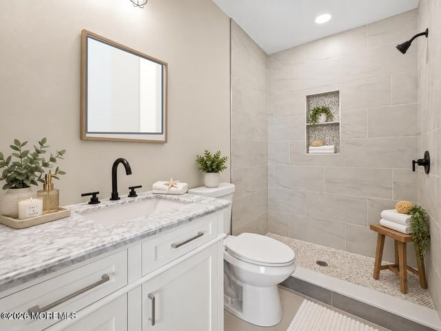 704 Prospect Avenue A, Union Beach, NJ 07735